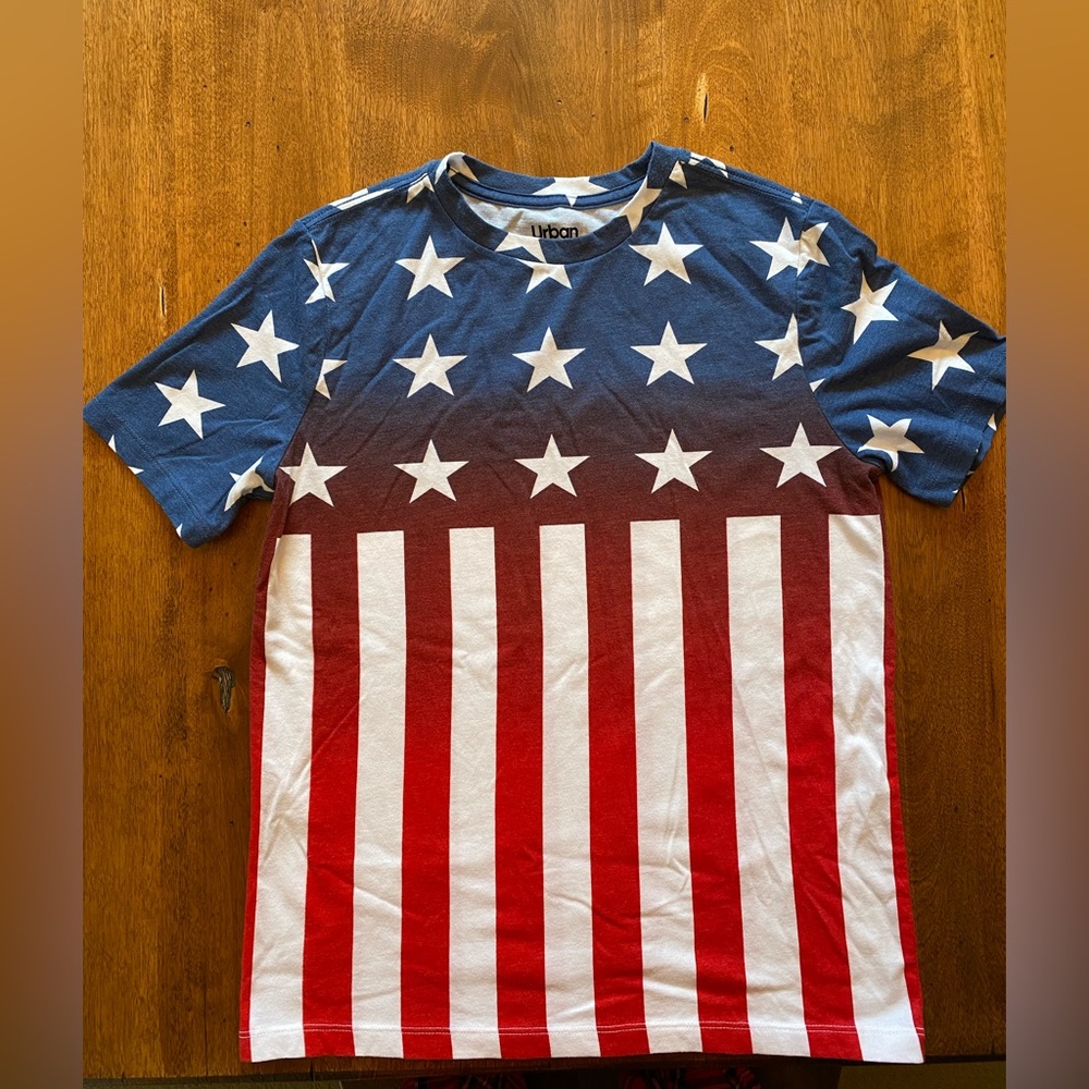 USA!   Urban Pipeline, youth Large American Flag T-Shirt